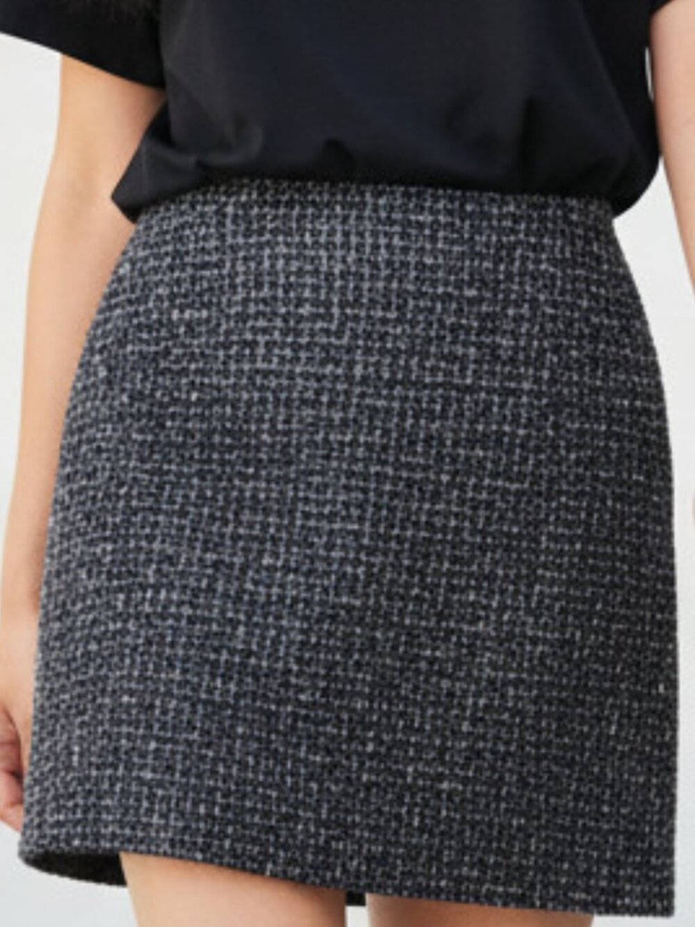 Willi Smith Wool Tweed Pencil Skirt Size 12 Gray/Purple/Black Knee-Length
